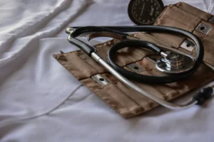 Cómo reclamar una negligencia médica paso a paso
